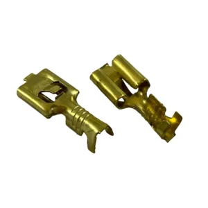 Terminal pala hembra de 6,3mm con traba